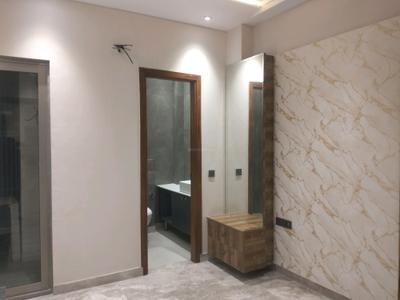 Bedroom Image of 1125 Sq.ft 3 BHK Builder Floor for sale in Vikaspuri New Delhi for Rs. 22500000