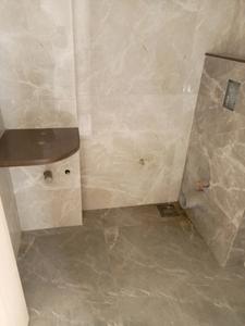 Common Bathroom Image of 336 Sq.ft 1 RK Apartment / Flat for sale in Santacruz East Mumbai for Rs. 9500000