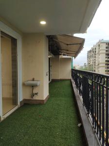 Living Room Image of 1500 Sq.ft 3 BHK Apartment / Flat for sale in Hubtown Sunmist, Andheri East Mumbai for Rs. 54000000