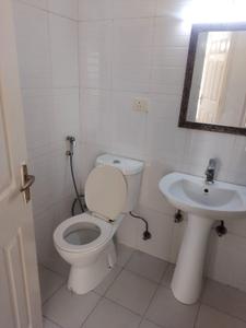 Image of 1150 Sq.ft 2.5 BHK Apartment / Flat for rent in Supertech Cape Town, Sector 74, Noida for Rs. 26000