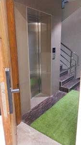 Lift Image of 2100 Sq.ft 4 BHK Builder Floor for rent in Big Block South City 2, Sector 49 Gurgaon for Rs. 95000
