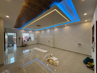Living Room Image of 2100 Sq.ft 3 BHK Independent House for sale in Kandwa Varanasi for Rs. 14000000
