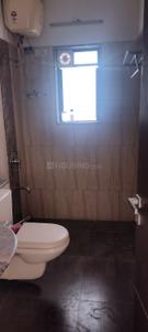 Bathroom Image of 1600 Sq.ft 3 BHK Apartment / Flat for rent in Parijat Nagar Nashik for Rs. 45000