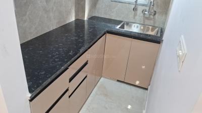 Kitchen Image of 950 Sq.ft 2 BHK Builder Floor for rent in  Mayur Vihar Phase 1 Pocket 1 RWA, Mayur Vihar Phase 1 New Delhi for Rs. 25000