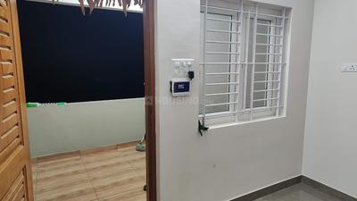 Bedroom Image of 1000 Sq.ft 2 BHK Apartment / Flat for rent in Malumichampatty Coimbatore for Rs. 16000