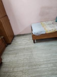 Bedroom Image of 500 Sq.ft 1 RK Villa for rent in Thaltej Ahmedabad for Rs. 12000