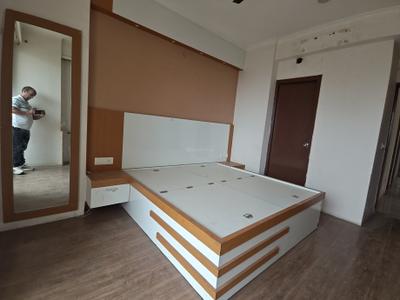 Bedroom Image of 885 Sq.ft 2 BHK Apartment / Flat for sale in Pigeon Spring Meadows, Noida Extension Greater Noida for Rs. 7500000