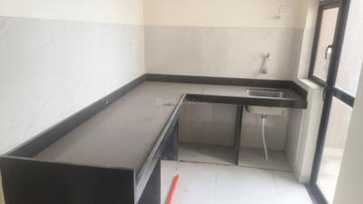 Kitchen Image of 650 Sq.ft 2 BHK Apartment / Flat for rent in Runwal Gardens, Dombivli East Thane for Rs. 18000