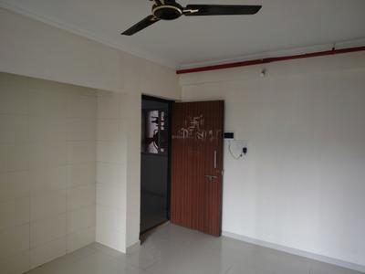 Living Room Image of 450 Sq.ft 1 BHK Apartment / Flat for rent in Puranik City Phase 3, Kasarvadavali Thane for Rs. 16358