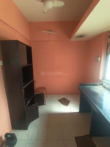 Kitchen Image of 1050 Sq.ft 3 BHK Apartment / Flat for rent in Dosti Flamingos, Sewri Mumbai for Rs. 140000