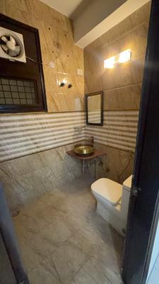 Image of 2800 Sq.ft 3 BHK Builder Floor for rent in Uppal Southend, Sector 49, Gurgaon for Rs. 55000