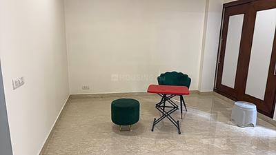 Bedroom Image of 2200 Sq.ft 3 BHK Builder Floor for sale in Jangpura New Delhi for Rs. 82500000