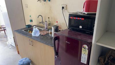 Kitchen Image of 400 Sq.ft 1 RK Apartment / Flat for rent in Habitech Panchtatva Phase 1, Noida Extension Greater Noida for Rs. 14500