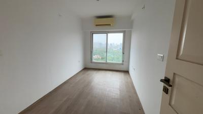 Bedroom Image of 1250 Sq.ft 3 BHK Apartment / Flat for sale in Kanakia Paris, Bandra East Mumbai for Rs. 45000000