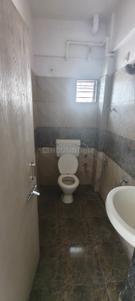 Bathroom Image of 1001 Sq.ft 3.5 BHK Apartment / Flat for sale in Subhanpura Vadodara for Rs. 3700000