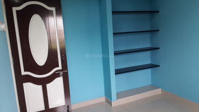 Bedroom Image of 900 Sq.ft 2 BHK Independent House for rent in Sholinganallur Chennai for Rs. 18000