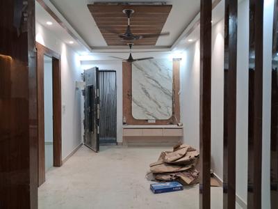 Living Room Image of 1700 Sq.ft 3 BHK Apartment / Flat for sale in Sector 104 Noida for Rs. 6800000