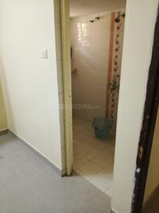 Bathroom Image of 1250 Sq.ft 2 BHK Builder Floor for rent in Mason Maruti Residency Phase V, Raghunathpur Bhubaneswar for Rs. 16000