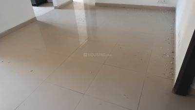 Living Room Image of 1180 Sq.ft 2.5 BHK Apartment / Flat for sale in Amrapali Silicon City, Sector 76 Noida for Rs. 11800000