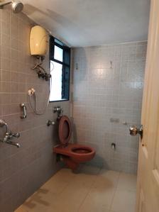 Common Bathroom Image of 880 Sq.ft 2 BHK Apartment / Flat for sale in Atul Blue Empire, Kandivali West Mumbai for Rs. 17500000