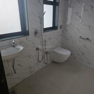Image of 950 Sq.ft 2 BHK Apartment / Flat for rent in Gokul Plaza, Kandivali East, Mumbai for Rs. 45000