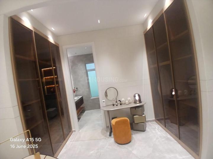 Kutumbh t3 Main Image 1