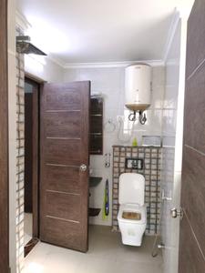 Common Bathroom Image of 2000 Sq.ft 4 BHK Apartment / Flat for sale in Kamakshi Apartment, Sector 6 Dwarka New Delhi for Rs. 35200000