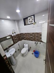 Image of 1200 Sq.ft 2.5 BHK Independent House for rent in Mahavir Enclave, New Delhi for Rs. 24500