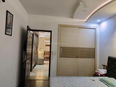 Bedroom Image of Flatmate boy in Sector 168, Noida