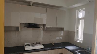 Kitchen Image of 1595 Sq.ft 3 BHK Apartment / Flat for rent in Smartworld Orchard, Sector 61 Gurgaon for Rs. 53000