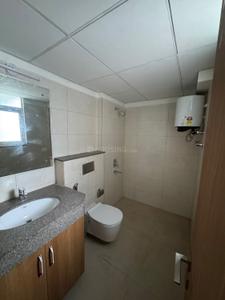 Image of 2088 Sq.ft 3 BHK Apartment / Flat for rent in Godrej Woods, Sector 43, Noida for Rs. 84999