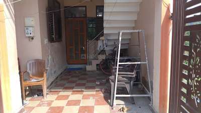 Image of 800 Sq.ft 2.5 BHK Apartment / Flat for rent in Krishna Nagar, Lucknow for Rs. 8000