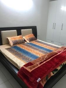 Bedroom Image of 1000 Sq.ft 2 BHK Apartment / Flat for rent in Highland Park Luxuria, Bhabat Zirakpur for Rs. 26000