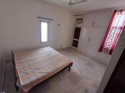 Bedroom Image of 1800 Sq.ft 3.5 BHK Builder Floor for rent in Vasant Vihar New Delhi for Rs. 230000