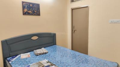 Bedroom Image of 410 Sq.ft 1 BHK Apartment / Flat for rent in Begumpet Hyderabad for Rs. 20000