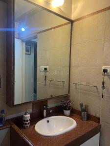 Bathroom Image of 1550 Sq.ft 3 BHK Apartment / Flat for sale in Kukreja Palace, Ghatkopar East Mumbai for Rs. 55000000