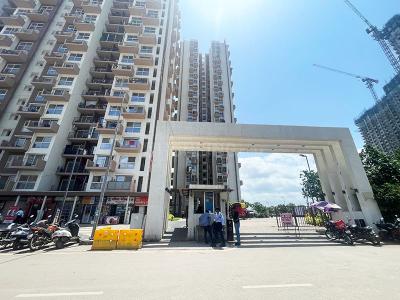 Building Image of 850 Sq.ft 2 BHK Apartment / Flat for sale in Kharadi Pune for Rs. 8500000