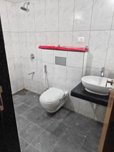 Image of 1000 Sq.ft 2 BHK Apartment / Flat for rent in Kumar Kruti, Kalyani Nagar, Pune for Rs. 40000