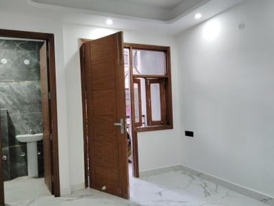 Bedroom Image of 800 Sq.ft 2 BHK Apartment / Flat for sale in Saket RWA, Said-Ul-Ajaib New Delhi for Rs. 4500000