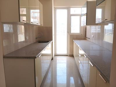 Kitchen Image of 2000 Sq.ft 3 BHK Apartment / Flat for sale in Emaar Imperial Gardens, Sector 102 Gurgaon for Rs. 23500000