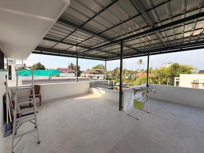 Balcony Image of 2000 Sq.ft 3 BHK Villa for sale in Thrippunithura Kochi for Rs. 18500000