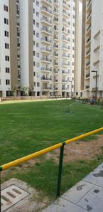 Image of 2302 Sq.ft 4 BHK Apartment / Flat for sale in Umang Winter Hills, Sewak Park, New Delhi for Rs. 35000000