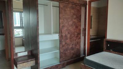 Bedroom Image of 1800 Sq.ft 3.5 BHK Apartment / Flat for sale in Amanora Neo Towers, Hadapsar Pune for Rs. 25000000