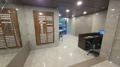 Main Entrance Image of 1050 Sq.ft 2 BHK Apartment / Flat for sale in Prakash Zindagi CHS Ltd, Bandra West Mumbai for Rs. 37500000