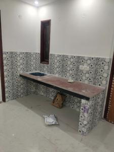 Kitchen Image of 670 Sq.ft 2 BHK Builder Floor for sale in New Ashok Nagar New Delhi for Rs. 3600000