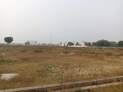 Image of 425 Sq.ft Residential Plot / Land for sale in Ghodi Bachheda, Greater Noida for Rs. 34000005