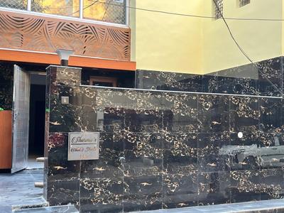 Bathroom Image of 1055 Sq.ft 2 BHK Builder Floor for sale in Arun Vihar, Sector 37 Noida for Rs. 22000000