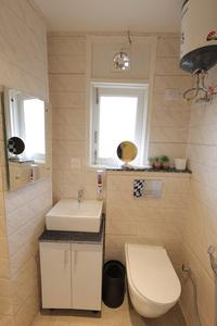 Image of 1500 Sq.ft 3 BHK Apartment / Flat for rent in Tajganj, Agra for Rs. 30000