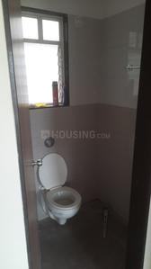 Bathroom Image of 550 Sq.ft 1 BHK Apartment / Flat for sale in Dhanori Pune for Rs. 5000000