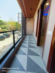 Balcony Image of 1850 Sq.ft 4 BHK Builder Floor for sale in Wave Floors, Wave City Ghaziabad for Rs. 9850000